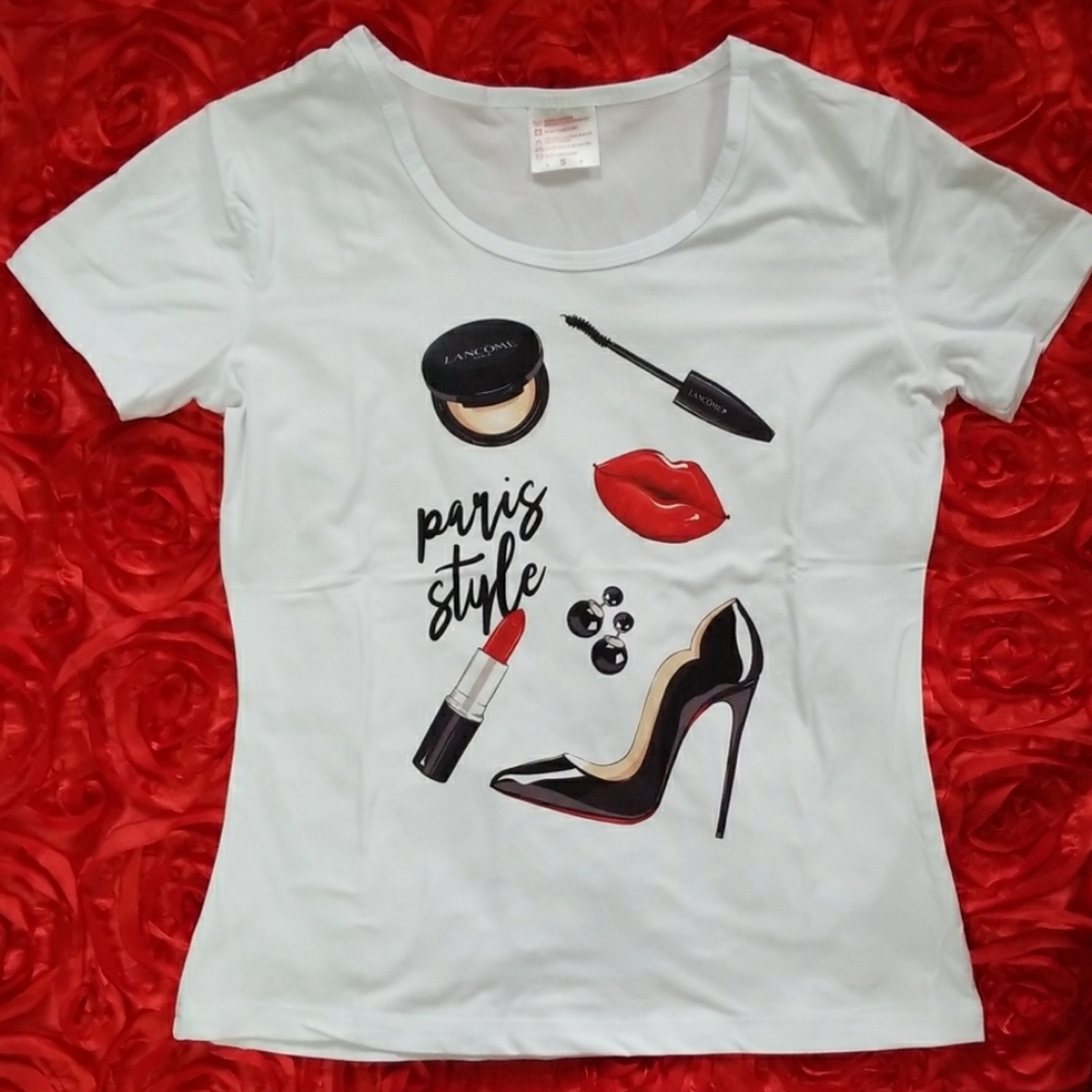 2/ $25 New Glam Luxury Makeup Cropped T-Shirt - Picture 3 of 3